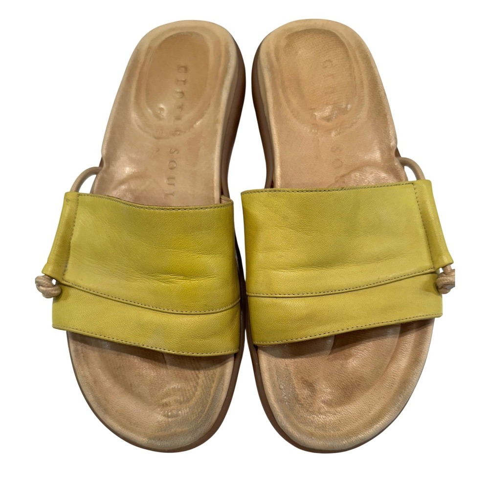 Gentle Souls Kenneth Cole Yellow Leather Slide Sandals Knotted Detail Size 38 - Picture 2 of 11